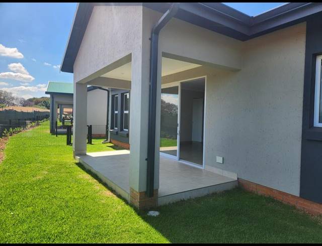 2 BEDROOM PROPERTY TO RENT IN MODDERFONTEIN
